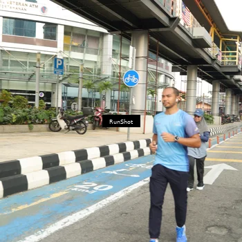 Runner Photo 4759811