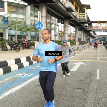 Runner Photo 4759892
