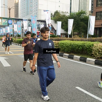 Runner Photo 4759942