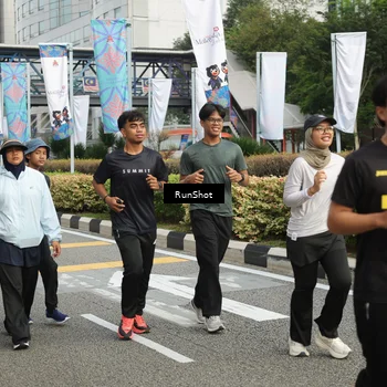 Runner Photo 4759974