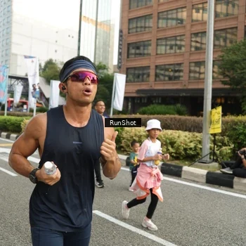 Runner Photo 4760097