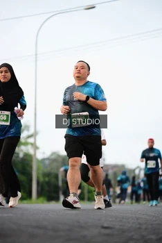 Runner Photo 4760100
