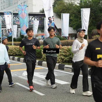 Runner Photo 4760106