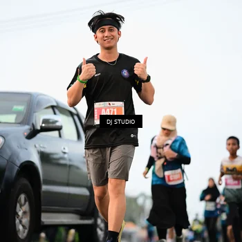 Runner Photo 4760135