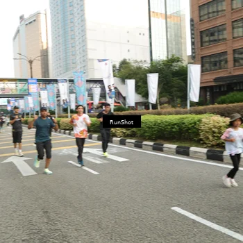 Runner Photo 4760258