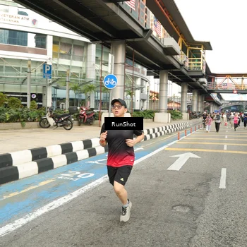 Runner Photo 4760261