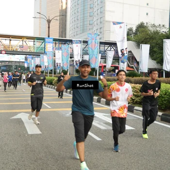 Runner Photo 4760283