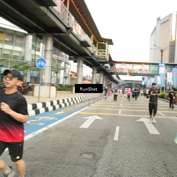 Runner Photo 4760287