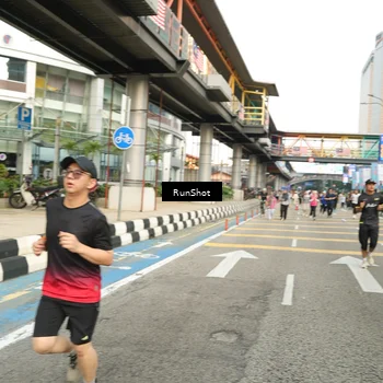 Runner Photo 4760289