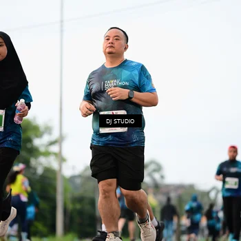 Runner Photo 4760315
