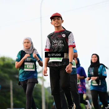 Runner Photo 4760333