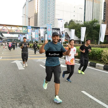 Runner Photo 4760350