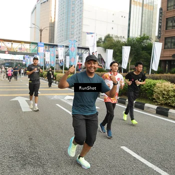 Runner Photo 4760379