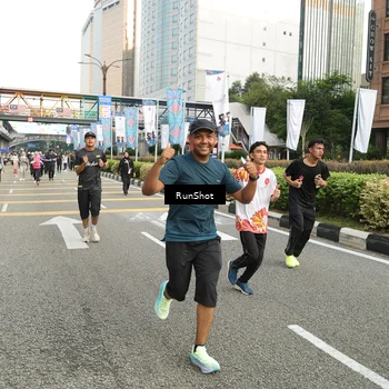 Runner Photo 4760388
