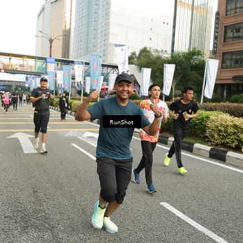 Runner Photo 4760445