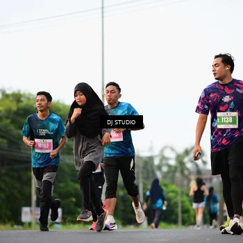 Runner Photo 4760456
