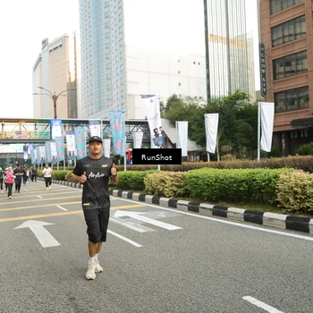 Runner Photo 4760516