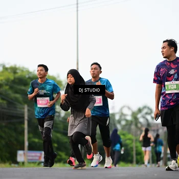 Runner Photo 4760533