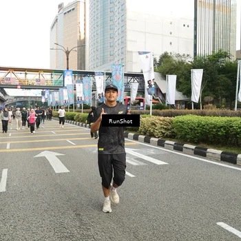 Runner Photo 4760551