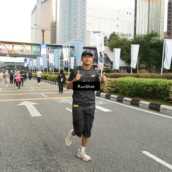 Runner Photo 4760573