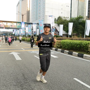 Runner Photo 4760579