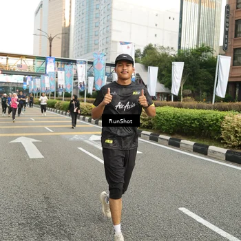 Runner Photo 4760617