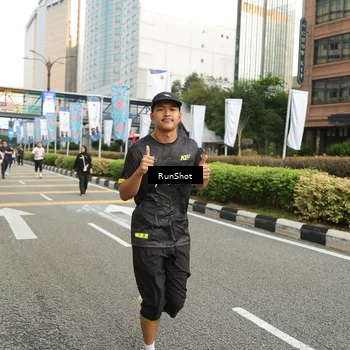 Runner Photo 4760641