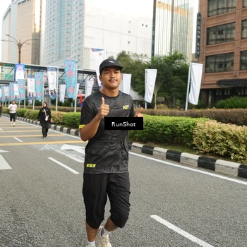 Runner Photo 4760648