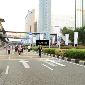 Runner Photo 4760670