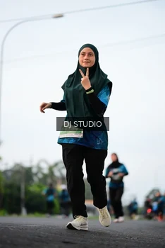 Runner Photo 4760712