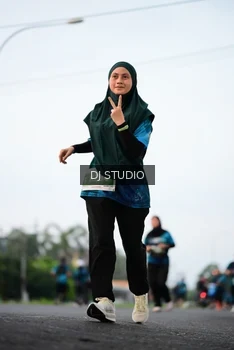 Runner Photo 4760714