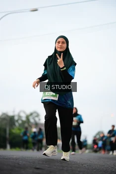 Runner Photo 4760721