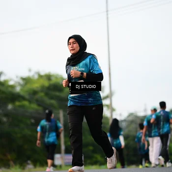 Runner Photo 4760775