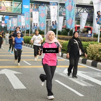 Runner Photo 4760868