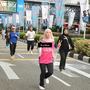 Runner Photo 4760883