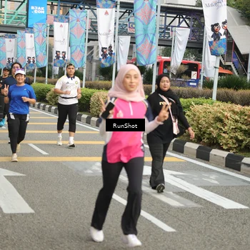 Runner Photo 4760910