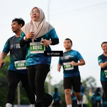 Runner Photo 4760916