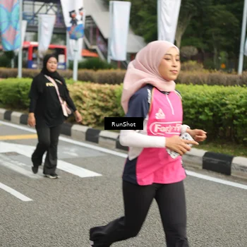 Runner Photo 4760978