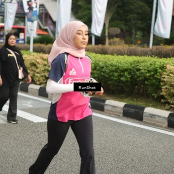Runner Photo 4760979