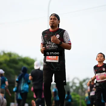 Runner Photo 4761043