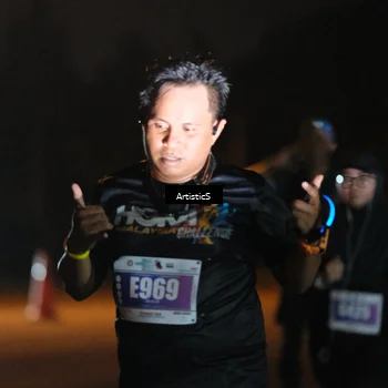 Runner Photo 4761071