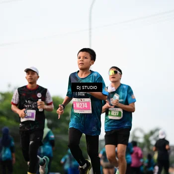 Runner Photo 4761136