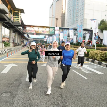Runner Photo 4761155