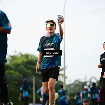 Runner Photo 4761197