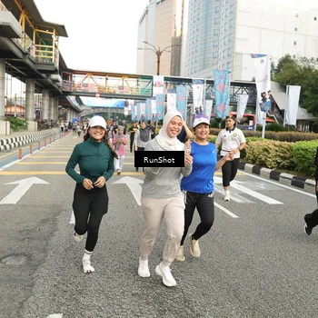 Runner Photo 4761230