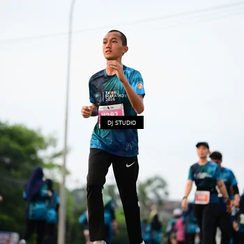 Runner Photo 4761234