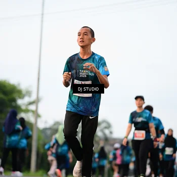 Runner Photo 4761246
