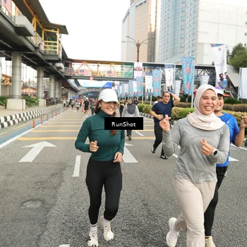 Runner Photo 4761283