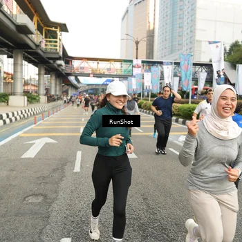 Runner Photo 4761300