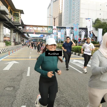Runner Photo 4761307